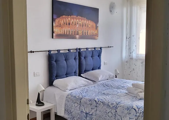House In דירה ורונה